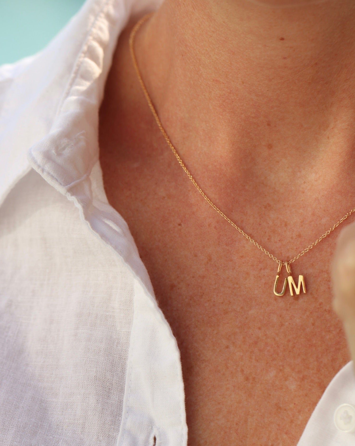 My U Pendant - 18kt Yellow Gold