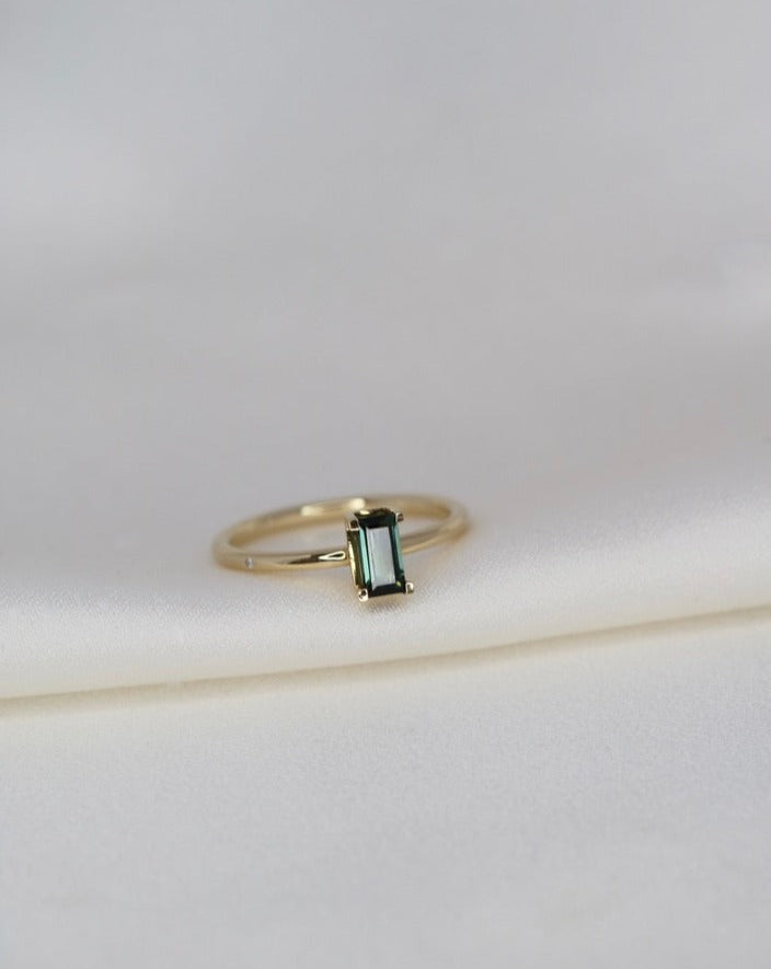 Nord Green Ring S Turned - 18kt Yellow Gold