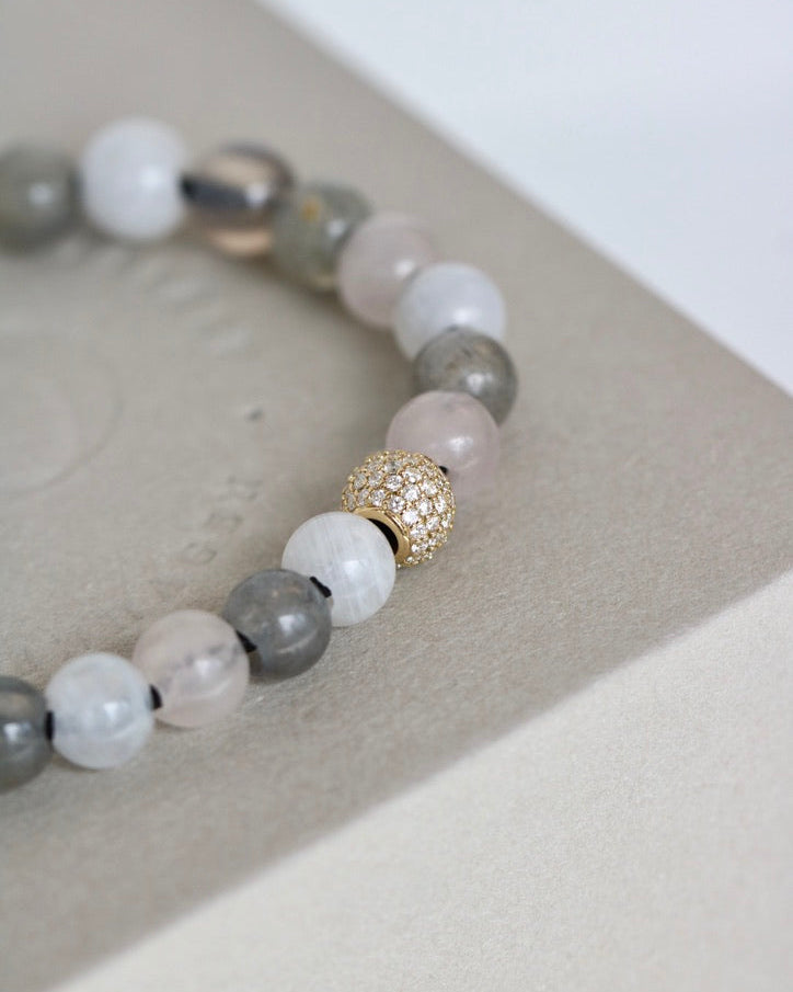 Inner Peace Petit Diamond Bead - 18kt Yellow Gold