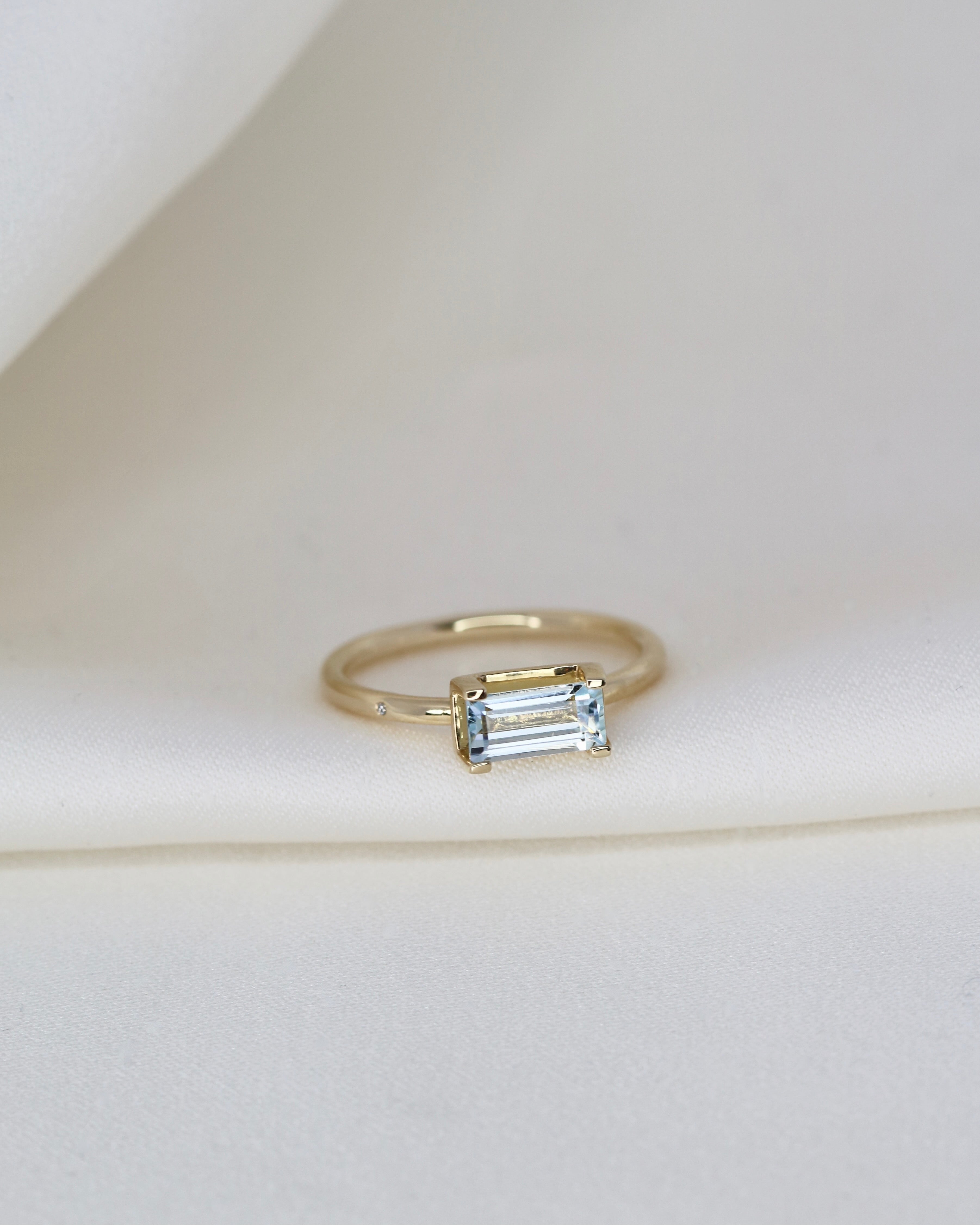 Nord Blue Ring - 18kt Yellow Gold