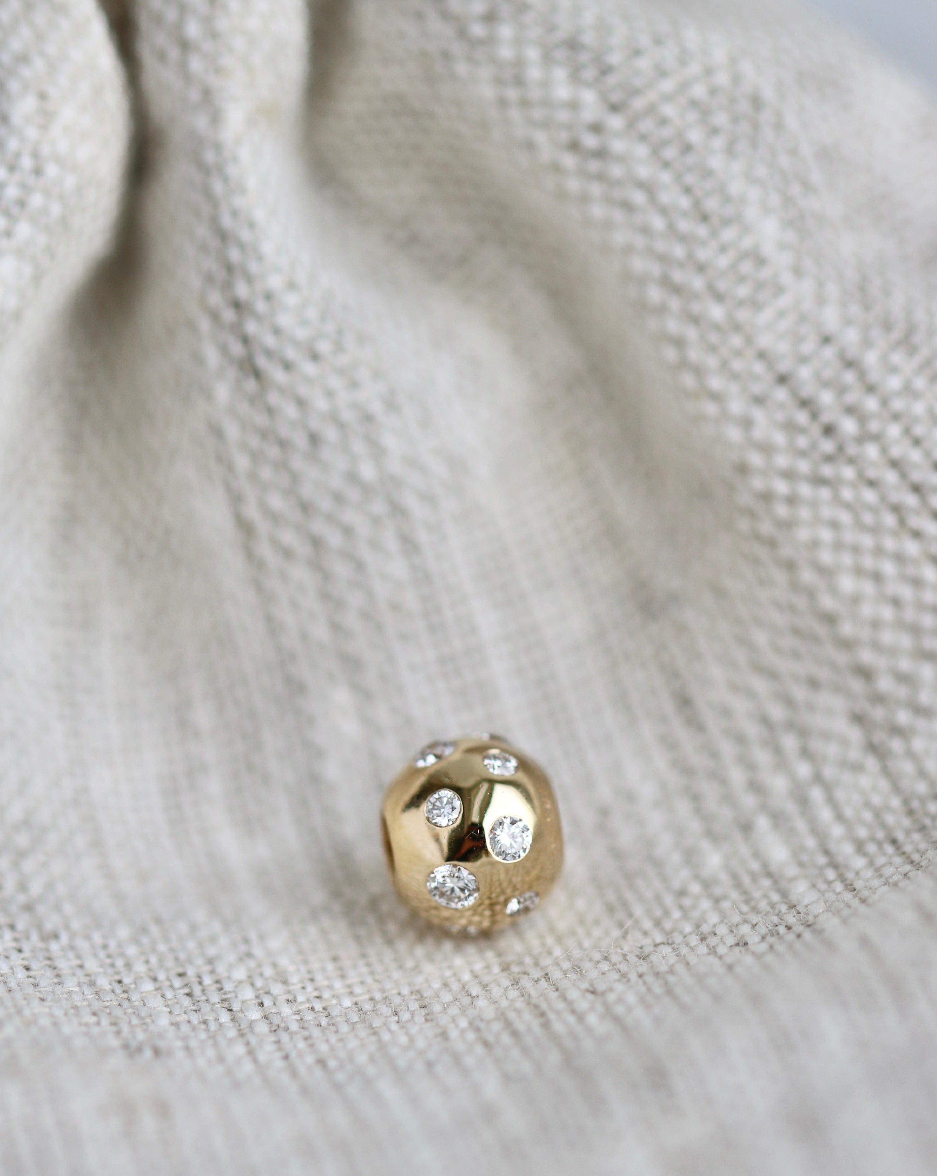 Inner Peace Diamond Sprinkle Bead - 18kt Yellow Gold