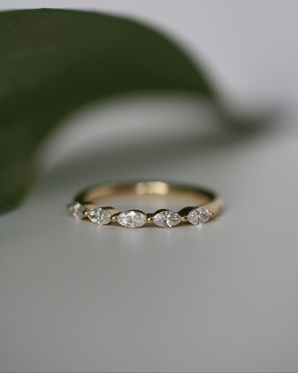 Meant to Be Her Love Ring - 18kt Gult Gull