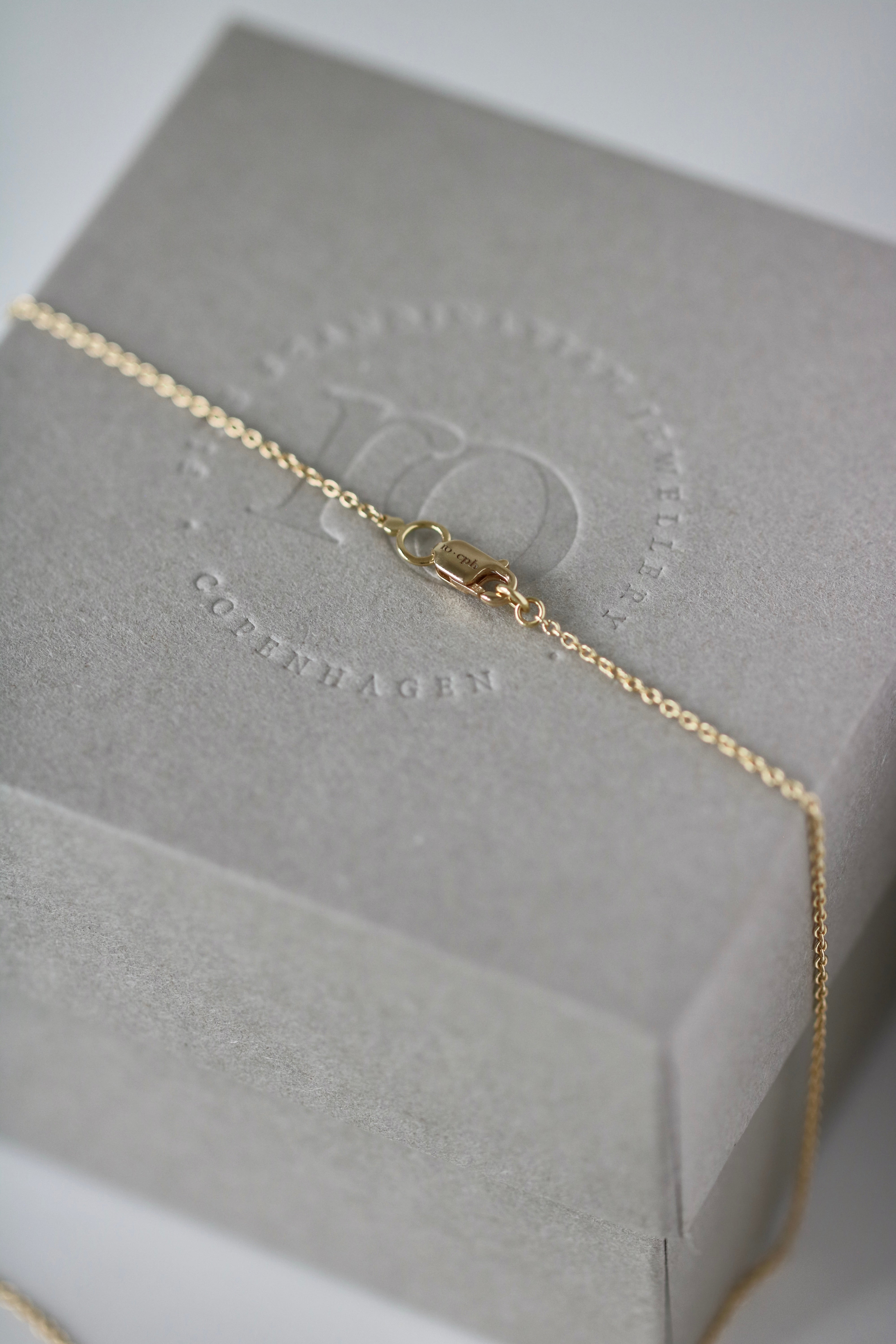 Ro Necklace - 18kt Yellow Gold