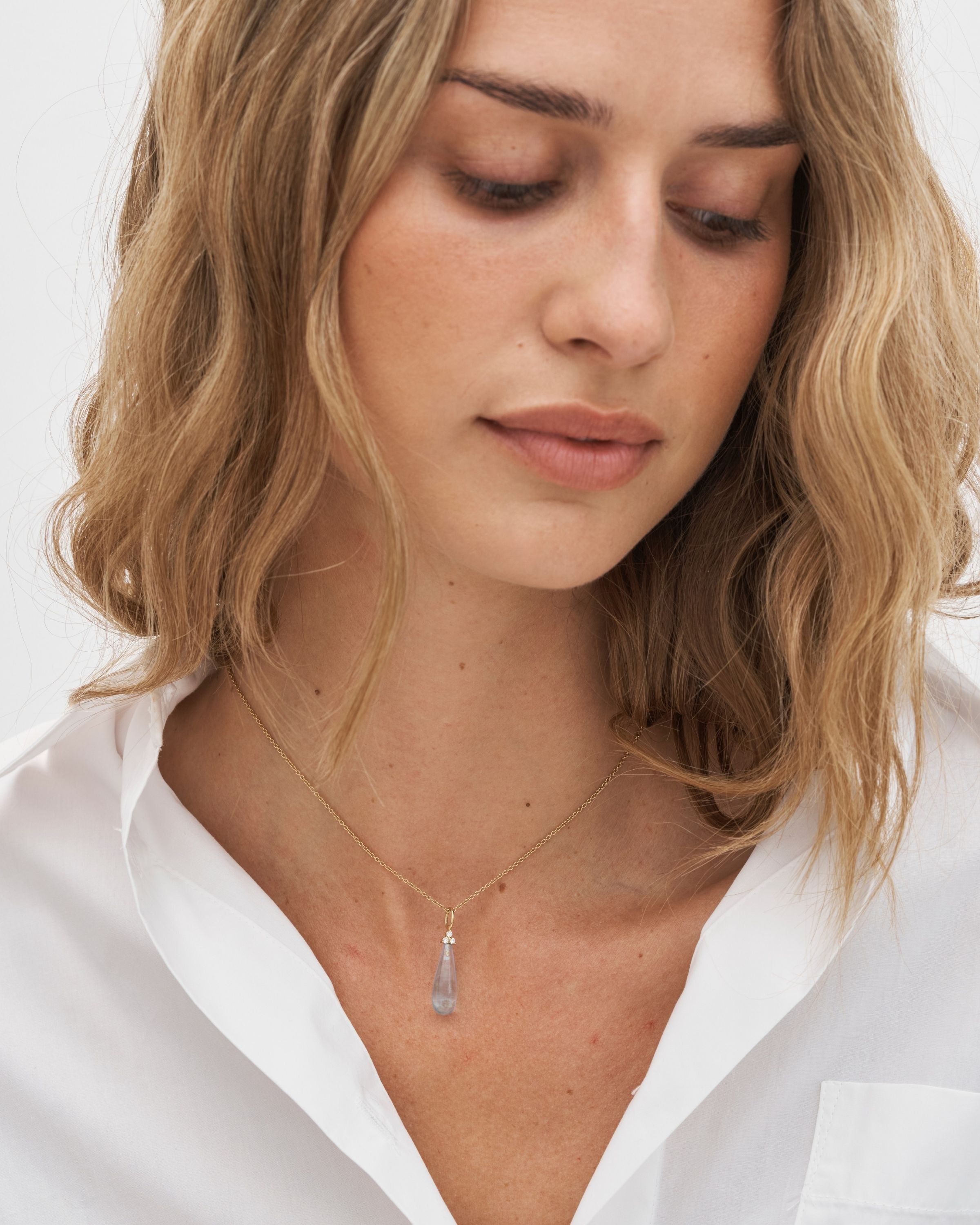 Fryd Sky Blue Pendant - 18kt Yellow Gold