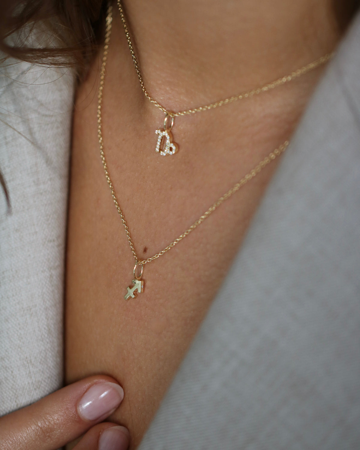 My Capricorn Diamond Pendant - 18kt Yellow Gold