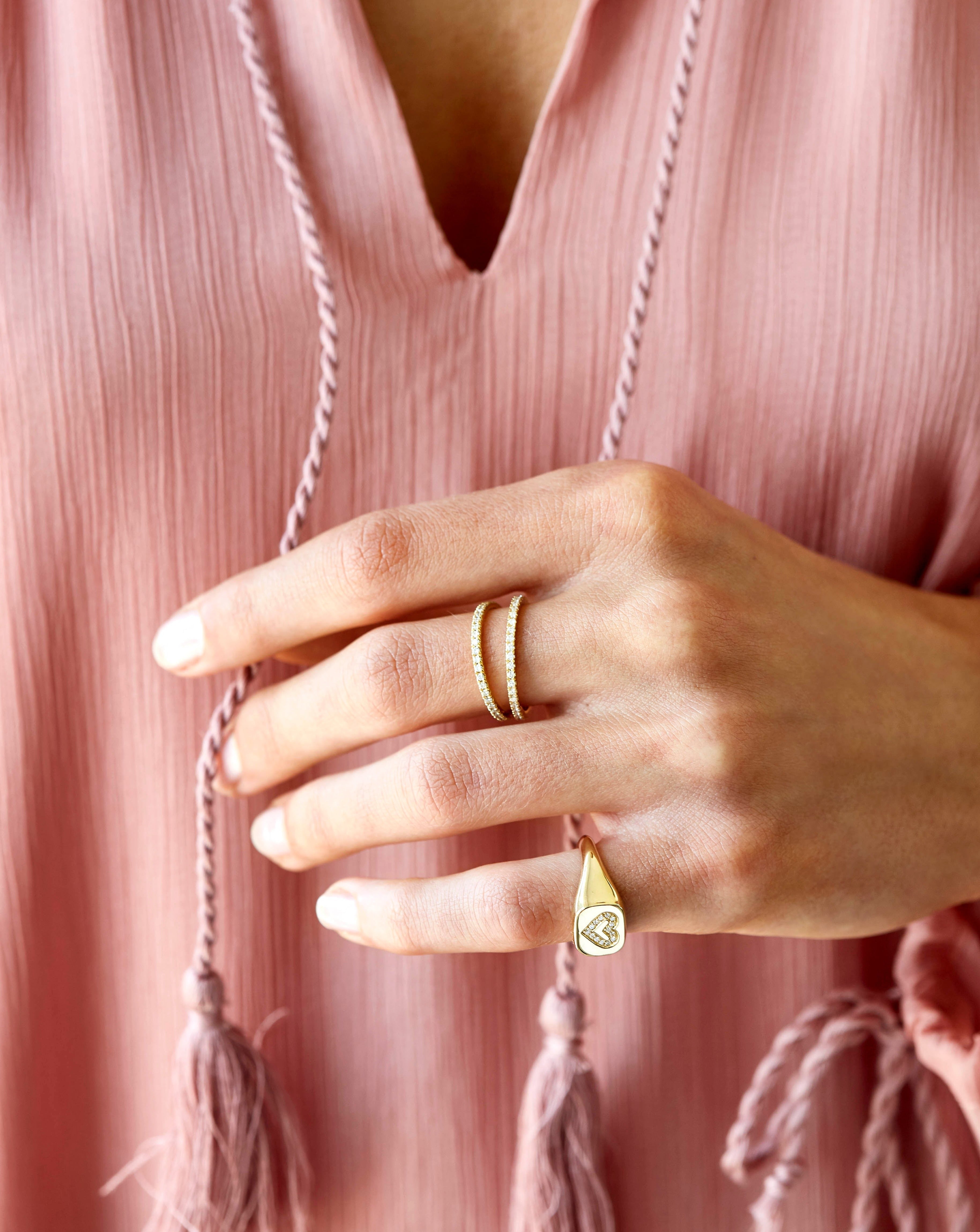 Signet Heart Diamantring Solid - 18kt Gult Gull