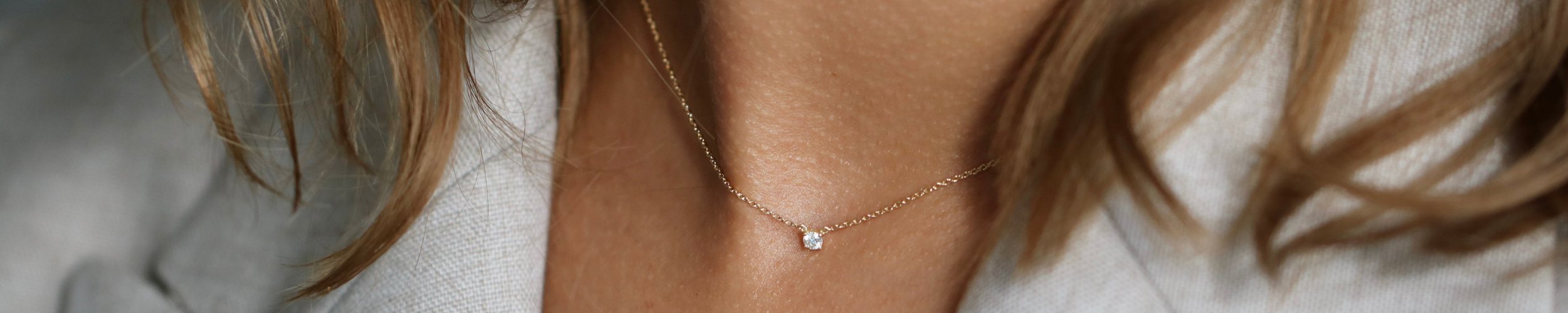 White Gold Necklaces