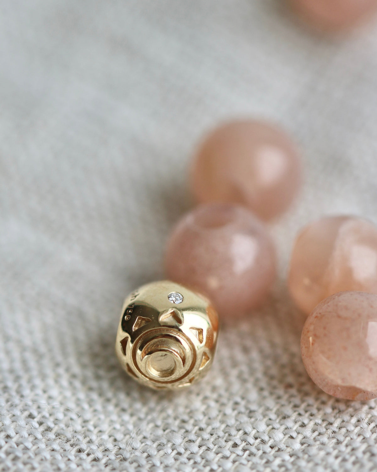 Inne Peace Sacral Chakra Bead - 18kt Yellow Gold