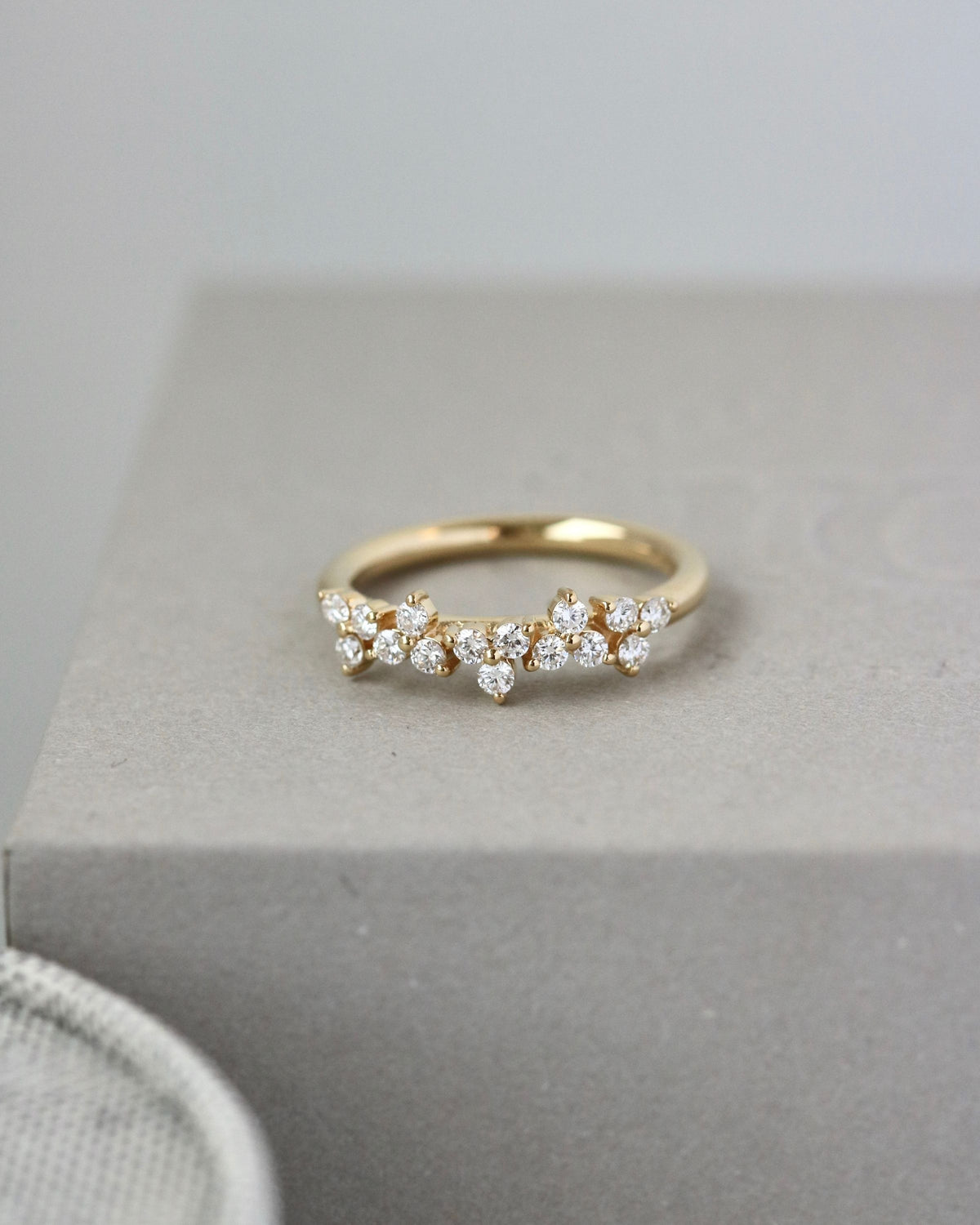 Fryd Diamantring II - 18kt Gult Gull