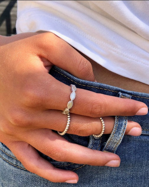 Orbit Dot Ring - 18kt White Gold