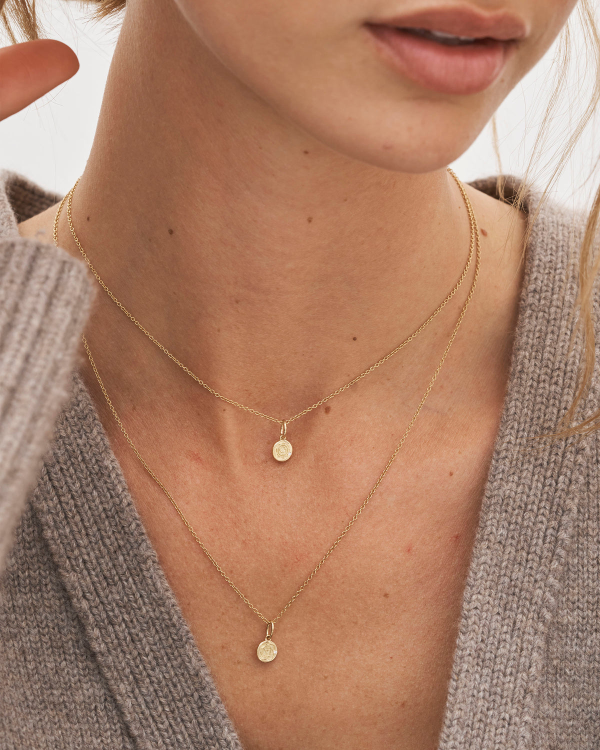 Inner Peace Throat Chakra Pendant - 18kt Yellow Gold