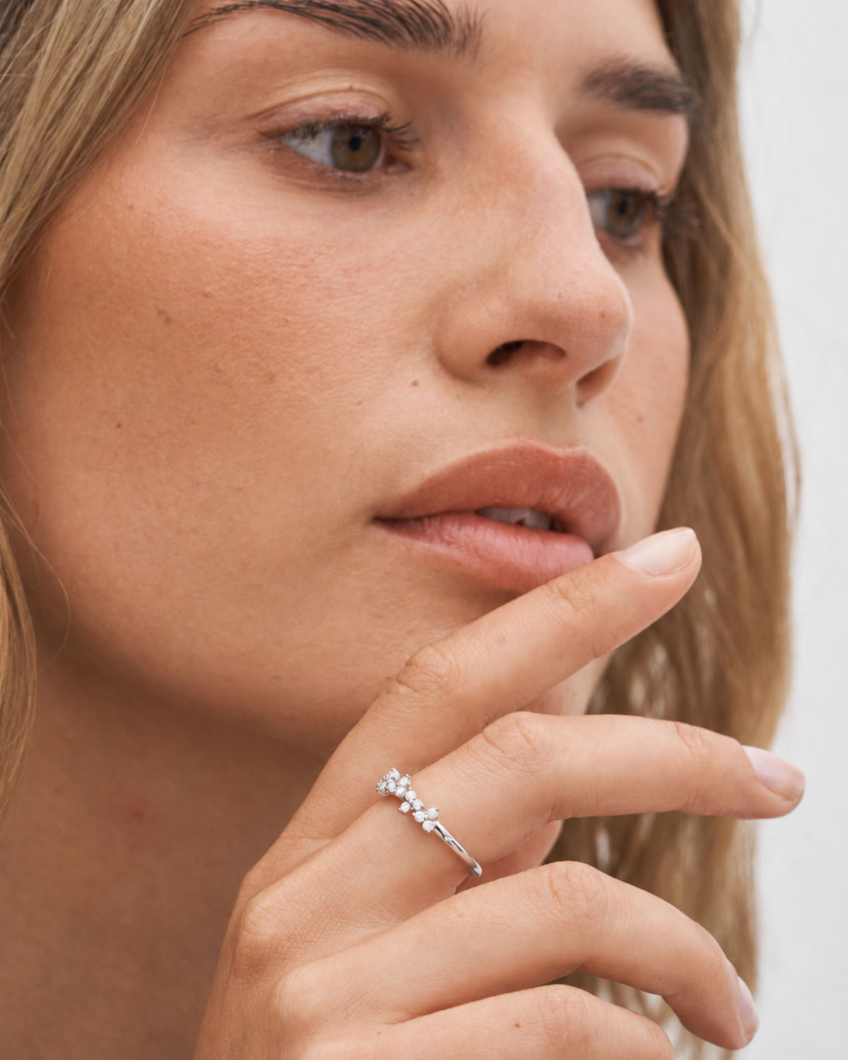 Fryd Diamantring II - 18kt Hvitt Gull