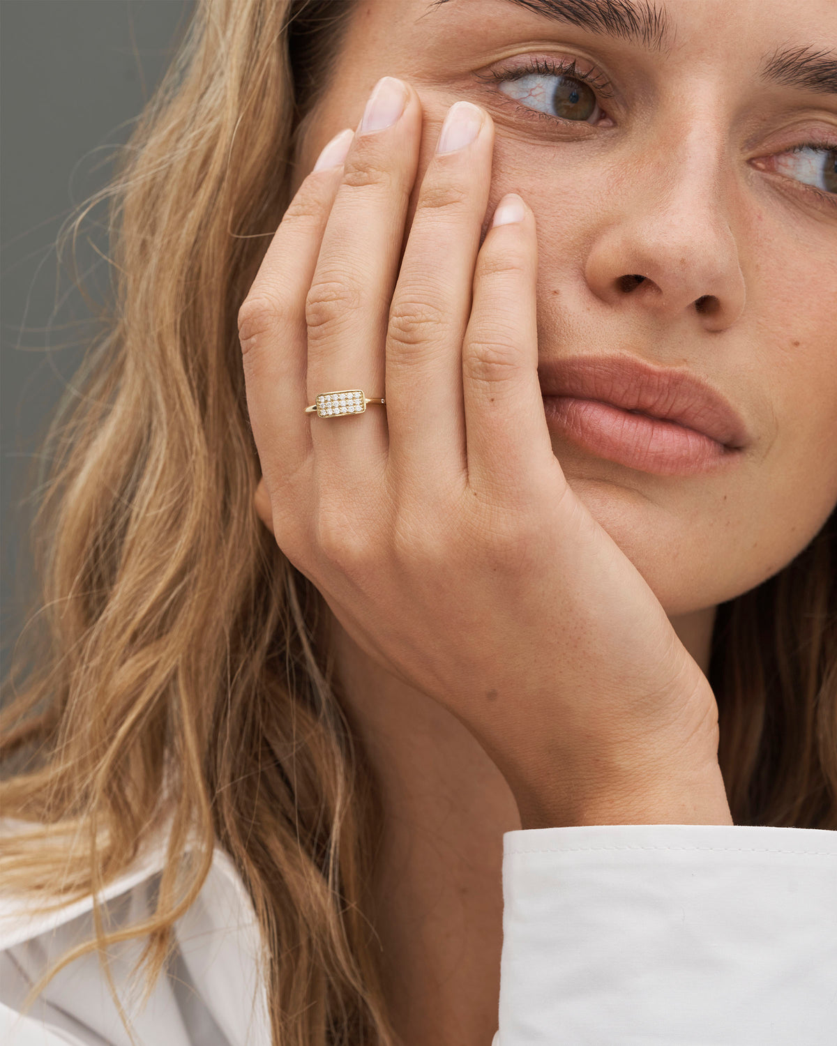 Square Diamantring - 18kt Gult Gull
