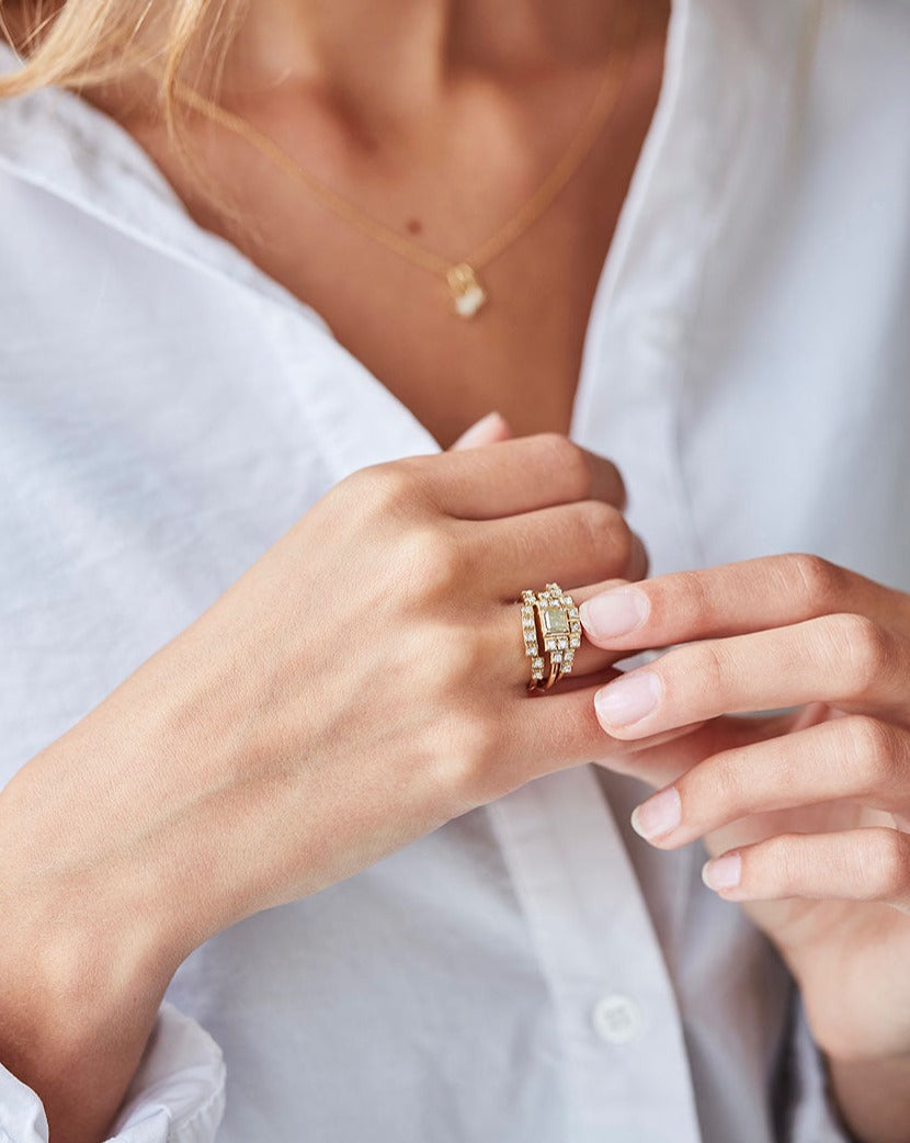 Raw Diamantring Curve - 18kt Gult Gull