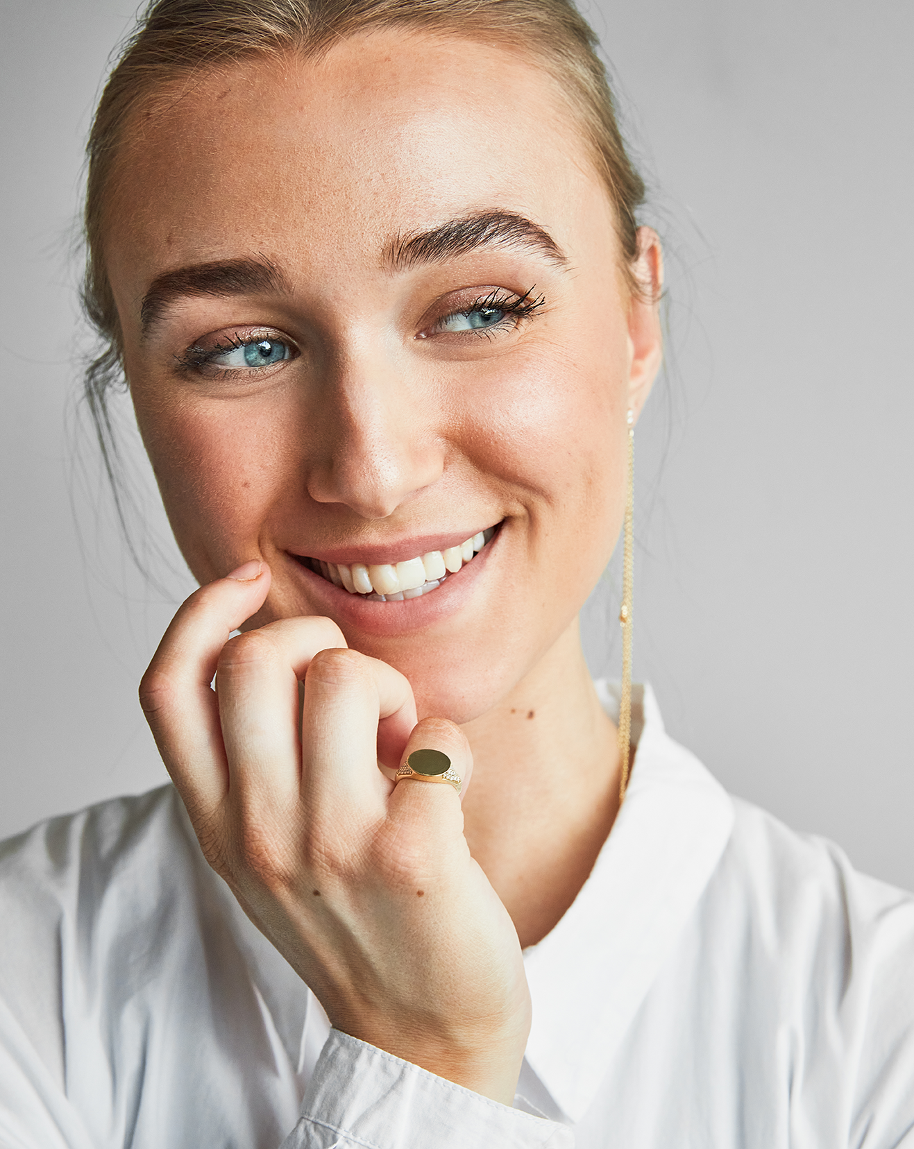 Signet Diamantring Solid - 18kt Gult Gull